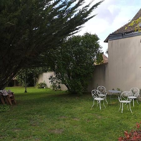 Au Coeur De Mortagne, Un Balcon Sur Le Perche Villa Exterior photo